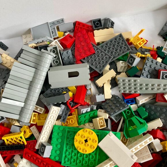 Large LEGO Brick Lot 3 lb, 4 oz Assorted Building Blocks Legos Vintage - Picture 4 of 10